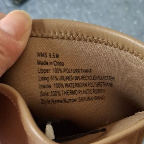 Call It Spring Brown Ankle Boots size 9.5 - Picture 5 of 6